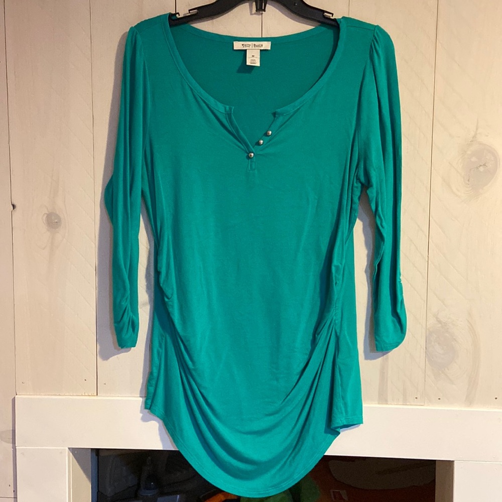 White House Black Market 3/4 length shirt